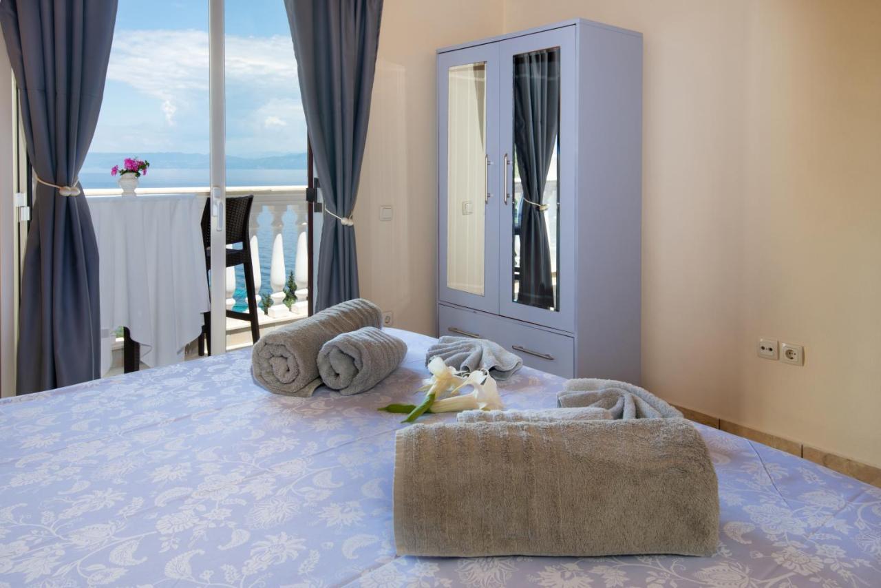 Villa Avgerini Paxos Ґайос Екстер'єр фото